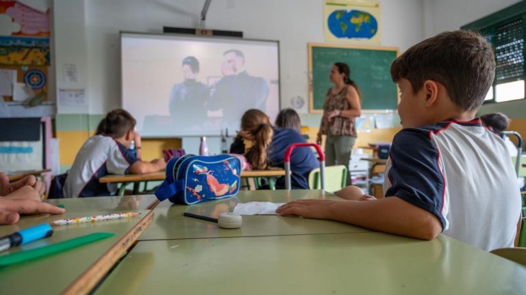 Así es la ‘webserie’ que cuenta historias reales sobre cómo la energía limpia mejora la vida de las personas