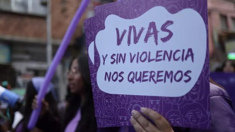 Medio siglo de cárcel por secuestrar, violar y torturar a una menor de edad durante un mes «por ser mujer»