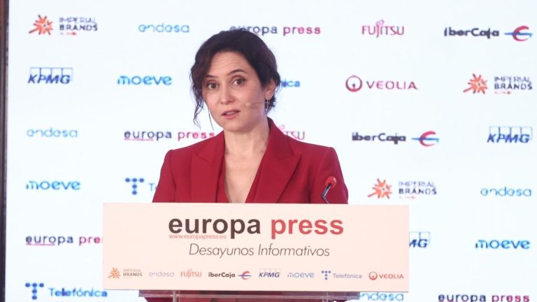 Ayuso defiende su gestión de las residencias en pandemia: «Aplicamos medidas selectivas contra el virus, no contra la gente»