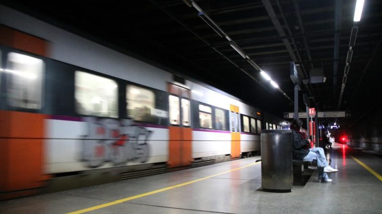 Desconvocada la huelga de Renfe y Adif tras alcanzar un acuerdo los sindicatos y el Ministerio de Transportes