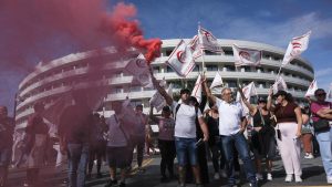 Los sindicatos reafirman el éxito en el segundo día de huelga de hostelería en la provincia de Santa Cruz de Tenerife