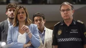 La investigación de las oposiciones de Policía salpica a Catalá: la jueza multa a la alcaldesa de València por obstruir la causa