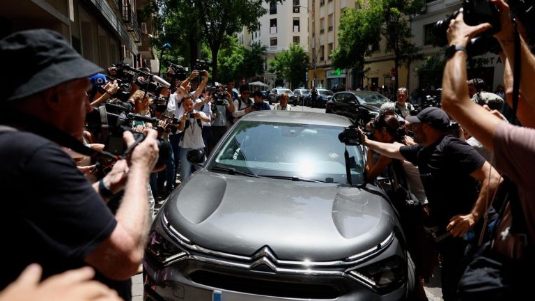 Un largo, cálido y horrible verano para el PSOE