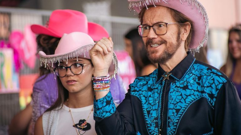 Santiago Segura alcanza el supuesto final de la saga ‘Padre no hay más que uno’ con la fórmula totalmente agotada
