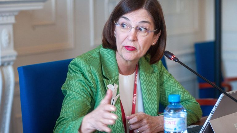 Competencia prepara su informe sobre el apagón y avisa de multas de hasta 60 millones o inhabilitaciones a las eléctricas