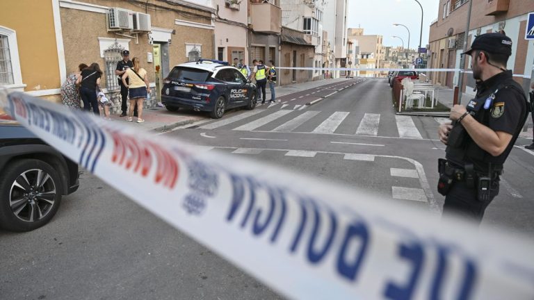 Detenido un hombre por el asesinato de su mujer en Almería
