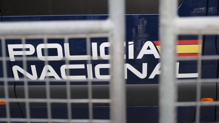 Un hombre mata a su mujer en Getafe (Madrid) y es detenido por la policía