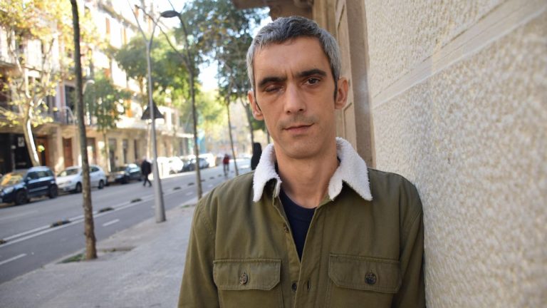 La Fiscalía exculpa al policía que dejó tuerto a un hombre el 1-O: «Disparó en cumplimiento de una orden»