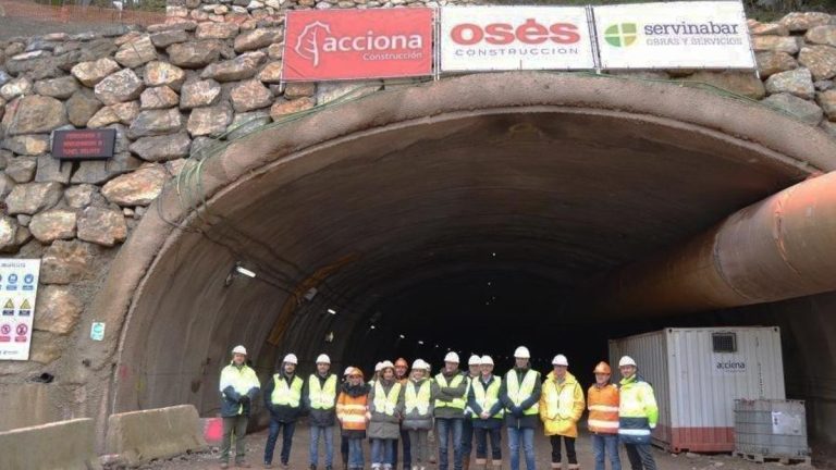 Servinabar 2000, la empresa de Santos Cerdán y Antxon Alonso, se llevó 86 millones en contratos de Navarra