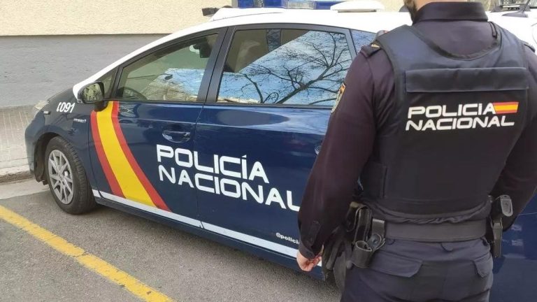 Un hombre mata a su mujer y a su hijo de 3 años en Algemesí
