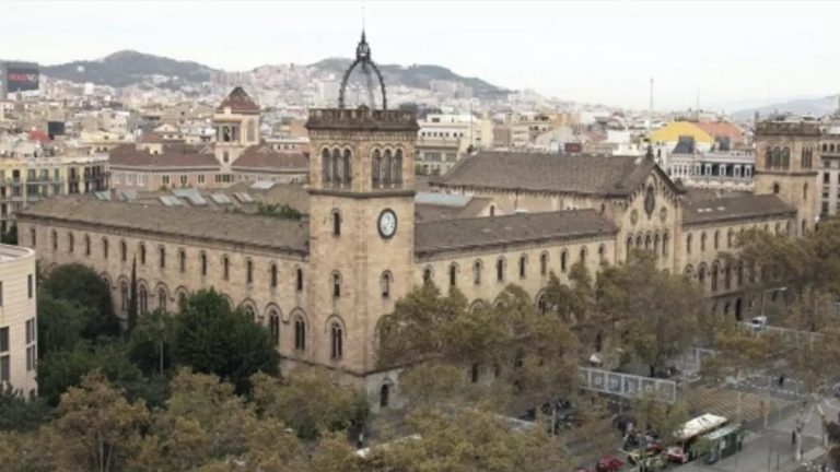 Decenas de profesores, grupos de investigación y entidades exigen a la UB medidas contra el catedrático señalado
