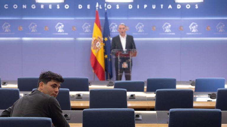 El negocio del odio de los ‘quiles’ y ‘ndongos’ no cabe en el Congreso