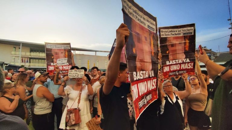 La ultraderecha convierte Torre Pacheco en una olla a presión y desata una “caza del inmigrante» por las calles