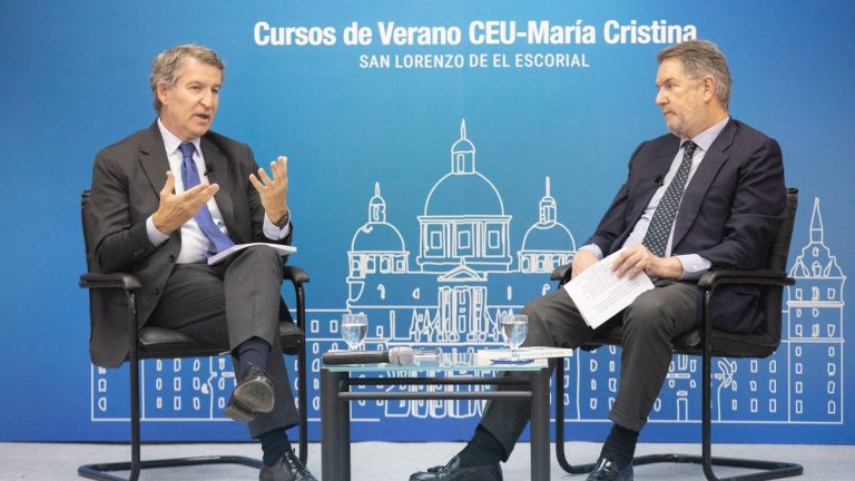 Feijóo criminaliza a los migrantes con datos falsos: «La inmigración no da carta blanca para cometer delitos»