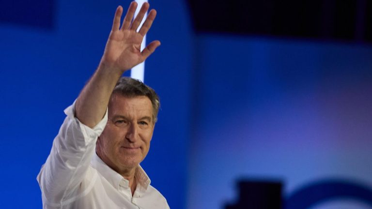 El PP encumbra a Feijóo con el 99,24% de los votos en un congreso manso ante la urgencia de echar a Sánchez
