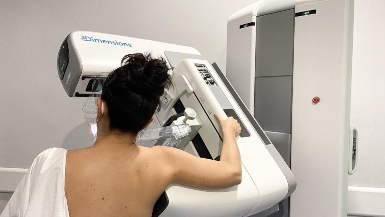 Virus respiratorios como la gripe ‘despiertan’ células metastásicas de cáncer de mama en los pulmones