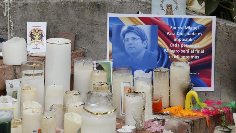 La policía colombiana detiene al presunto autor intelectual del atentado contra el senador Uribe Turbay