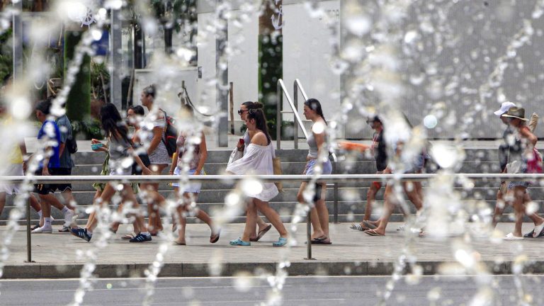 La Aemet espera hoy un “repunte térmico” y activa avisos por calor en cinco comunidades