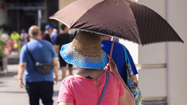El episodio de calor toca techo: hasta 40 grados y 11 comunidades con avisos