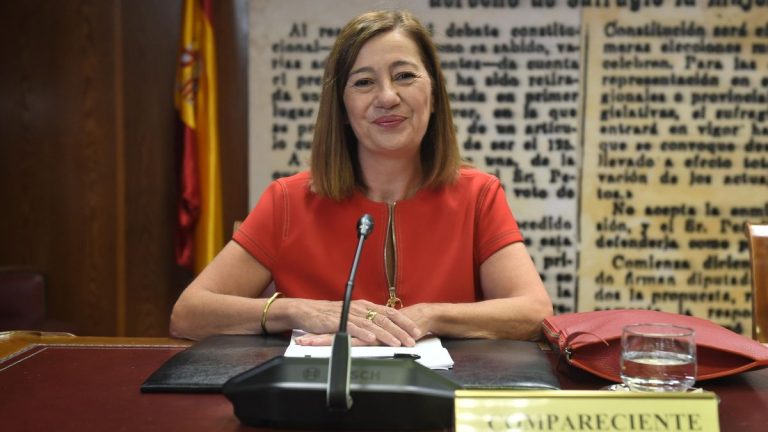 Armengol defiende los contratos del Govern balear: «Ni he mentido ni me he mensajeado nunca con Víctor de Aldama»