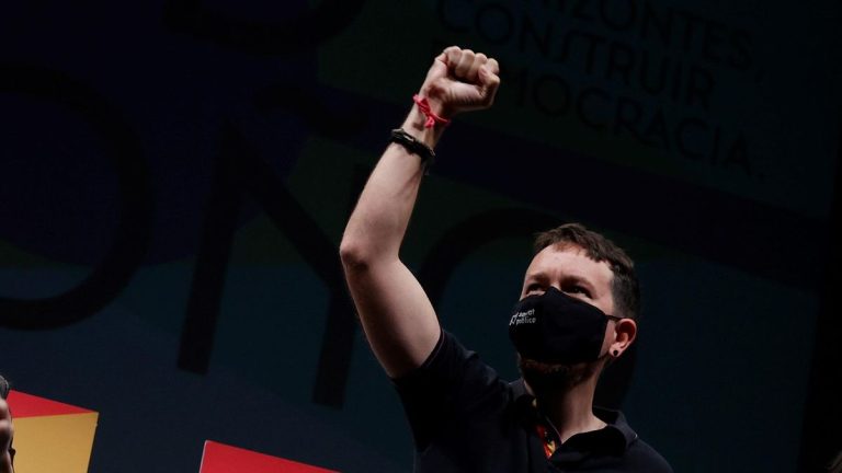 Un policía imputado reconoce ante el juez que investigó a Pablo Iglesias a partir del montaje con la cocaína a Miguel Urbán