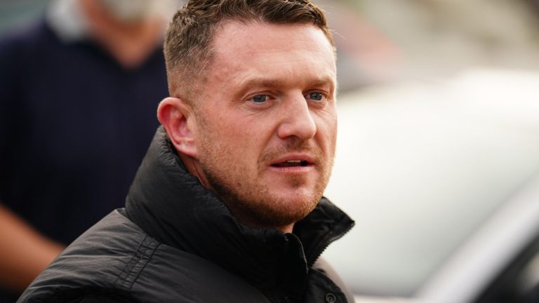 La Policía británica busca al líder ultraderechista Tommy Robinson tras una supuesta agresión en una estación de Londres
