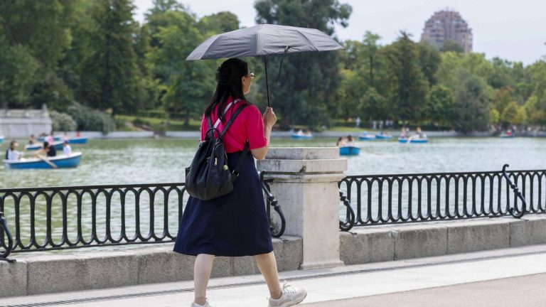 La lluvia fue un espejismo: Madrid retoma el calor extremo con máximas de hasta 38 grados